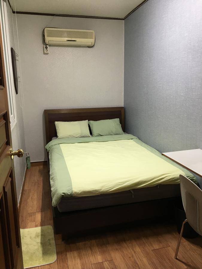 Myeong-Dong Good Stay Сеул Екстер'єр фото